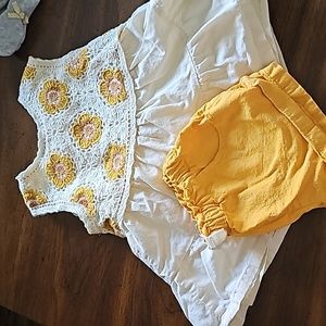 Girls shorts set